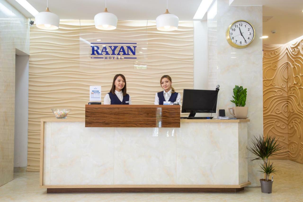 Rayan Hotel Osh Bagian luar foto
